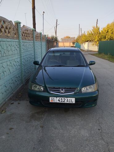 мини квадроцикл: Honda Accord: 2001 г., 1.8 л, Автомат, Бензин, Хэтчбэк