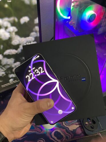 Vivo: Vivo X200 Pro mini, Б/у, 256 ГБ, цвет - Белый, 1 SIM, 2 SIM, eSIM