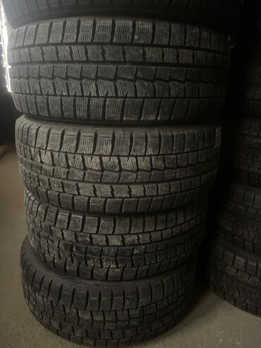 Шины: Шины 215 / 45 / R 17, Зима, Б/у, Пара, Легковые, Япония, Dunlop