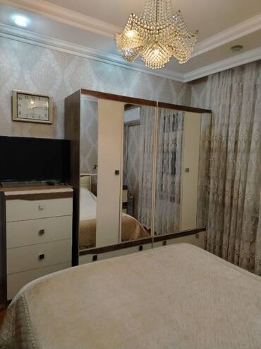 Köhnə tikili: Bakı, Bakıxanov qəs., 4 otaqlı, Köhnə tikili, 100 kv. m — 4