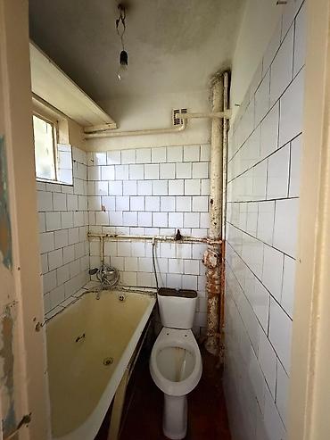 Батирлерди сатуу: 3 бөлмө, 50 м², 1 кабат, Эски ремонт — 4