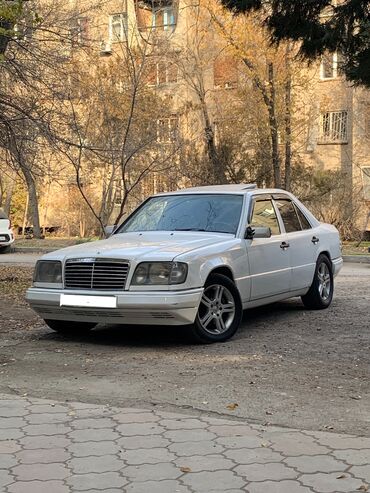 Mercedes-Benz: Mercedes-Benz E-Class: 1995 г., Автомат, Бензин, Седан — 1