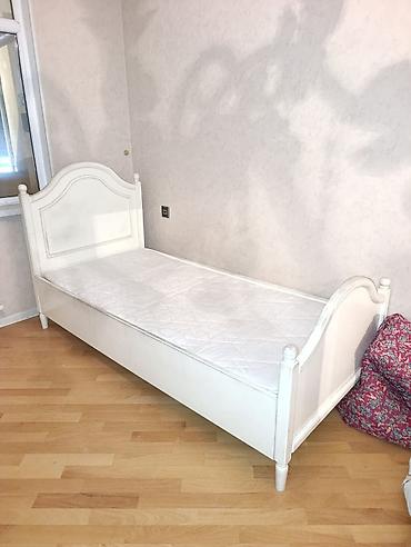 İşlənmiş, Təknəfərlik çarpayı