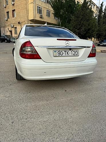 Mercedes-Benz: Mercedes-Benz E-Class: 2.2 l | 2007 il Sedan — 19