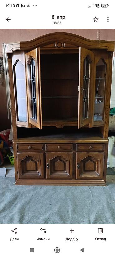 Stilske vitrine: Polovan namestaj ruma — 2