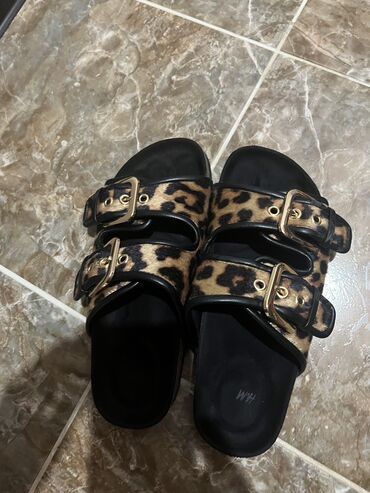 тапочки войлочные: Босоножки, 35, H&M, Б/у
