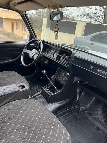 astra g on stupitsa: VAZ 2107 sedan – klassik dizaynlı, ağ rəngdə. Texniki və dizayn — 6