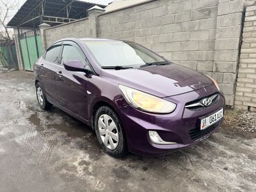 Hyundai: Hyundai Solaris: 2012 г., 1.4 л, Автомат, Бензин, Седан