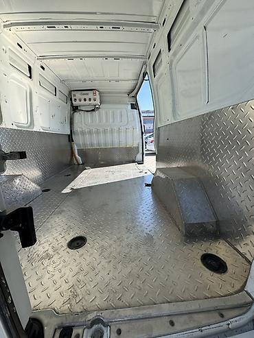 sprinter 2 2: Легкий грузовик, Стандарт, 3 т, Б/у — 6