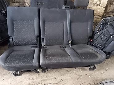 cuce ve xoruz temsil: Avtomobil üçün arxa oturacaq komplekti Vitolara fortara stanofqa olur — 1
