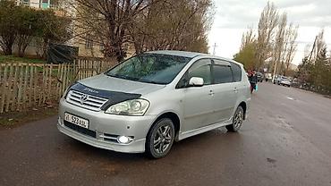 Toyota: Toyota Ipsum: 2001 г., Минивэн — 10