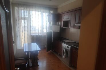 Uzunmüddətli kirayə mənzillər: Həsən əliyev tərəfdə mənzil kirayəsi üçün geniş və işıqlı 2 otaqlı — 3