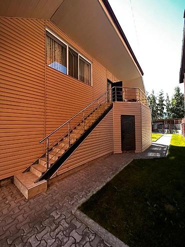 3 к: 3 комнаты, 72 м², 2 этаж — 3