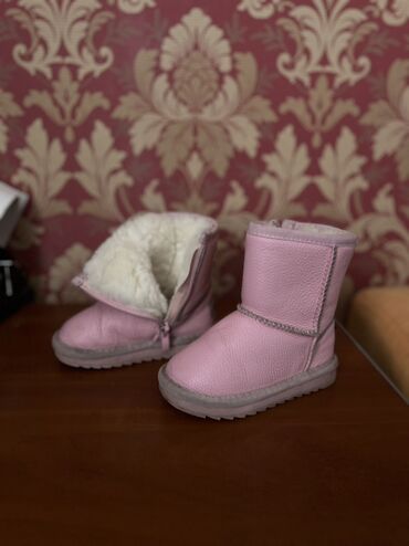 сапоги зимние женские натуральная кожа натуральный мех распродажа: Детские б/у зимние угги/сапожки, размер 26! - Цвет: нежно-розовый -