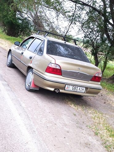 Daewoo: Daewoo Nexia: 2006 г., 1.5 л, Механика, Бензин, Седан