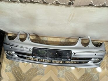 mersedes qabaq buferi: Ön, Mercedes-Benz W211, 2006 il, Almaniya, Ünvandan götürmə