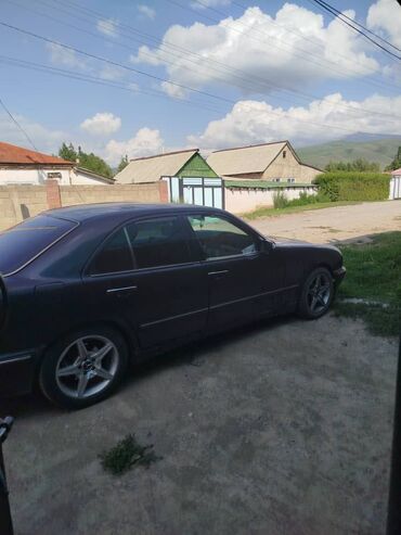 купить мерседес спринтер в европе: Mercedes-Benz E-Class: 2001 г., 2.7 л, Механика, Дизель, Седан