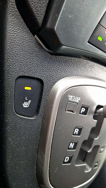 Kia: Kia Carens: 2 l | 2007 il Van/Minivan — 26