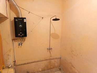 Uzunmüddətli kirayə evlər: 60 kv. m, 2 otaqlı, Kanalizasiya, Qaz, İşıq — 10