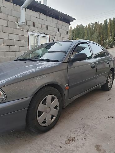 belarus 892 2: Toyota Avensis: 2002 г., 1.8 л, Механика, Бензин, Хэтчбэк — 2