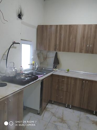 xırdalanda ev: Pirşağı qəs. 4 otaqlı, 955 kv. m, Orta təmir — 2