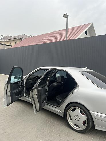 Mercedes-Benz: Mercedes-Benz E-Class: 2000 г. — 1