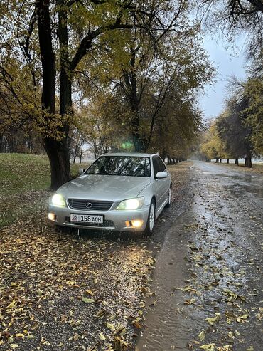 Lexus: Lexus IS: 2003 г., 2 л, Автомат, Бензин, Седан