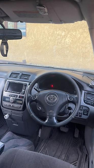 transporter multivan: Toyota Ipsum: 2002 г., 2.4 л, Автомат, Бензин, Минивэн — 6