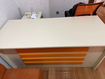 Ofis dəst mebeli: Satilir! Xamisi 200 azn — 2
