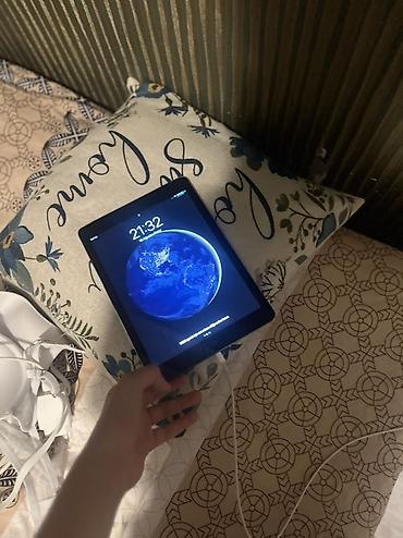 ipad baku: Heç bir problemi yoxdur tep tezedi ela islenib ustunde orjinal — 1