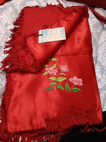 Текстиль: Zərif ipək kəlağayı dəsti - Material: parıltılı, yumşaq ipək/parça - — 1