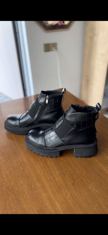 Botinka və botilyonlar: Ölçü: 39, İşlənmiş — 8