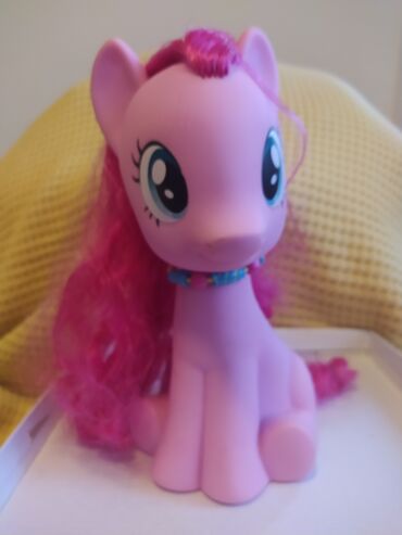 my little pony igracka: My little Pony Pinkie Pie - Hasbro 2014.Figurica je u savršenom stanju
