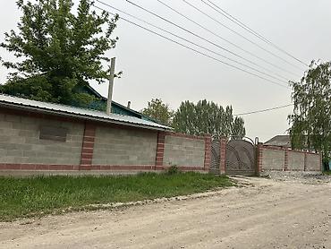 Продажа коттеджей и домов: Продается дом в селе Кайырма Аламудунский район,с готовым действующим — 1