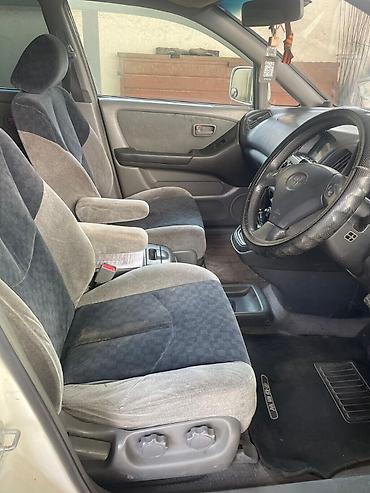 old man: Toyota Harrier: 1999 г., 3 л, Автомат, Бензин, Кроссовер — 5