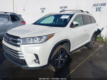 Land Rover: Toyota Highlander: 2019 г., 3.5 л, Автомат, Бензин, Внедорожник