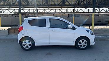 дево нексия 1: Chevrolet Spark: 2019 г., 1 л, Автомат, Бензин, Хэтчбэк — 2