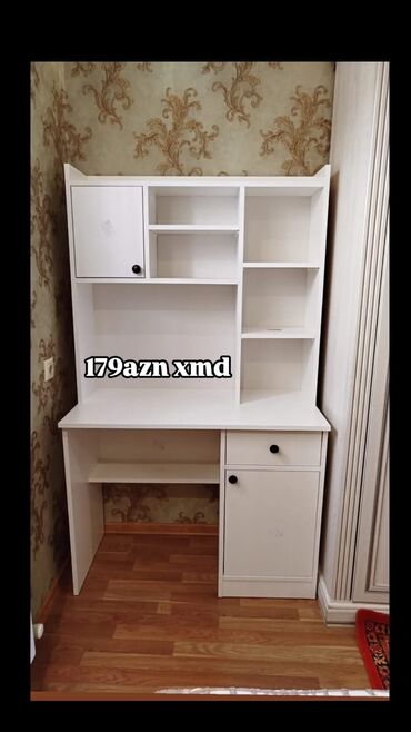 Çarpayılar: Düz masa, Stulsuz, Polkalı, Siyirməli, Sadə laminat