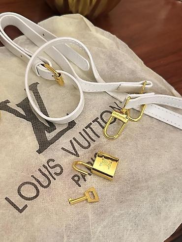 Çantalar: Əl çantası, Louis Vuitton — 7