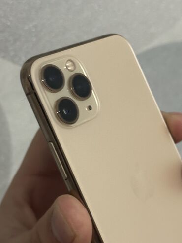 Apple iPhone: IPhone 11 Pro, Б/у, 64 ГБ, Desert Titanium, Наушники, Зарядное устройство, Кабель, 93 %