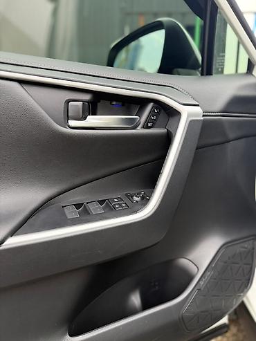 4 vd: Toyota RAV4: 2022 г., 2.5 л, Автомат, Гибрид, Кроссовер — 6