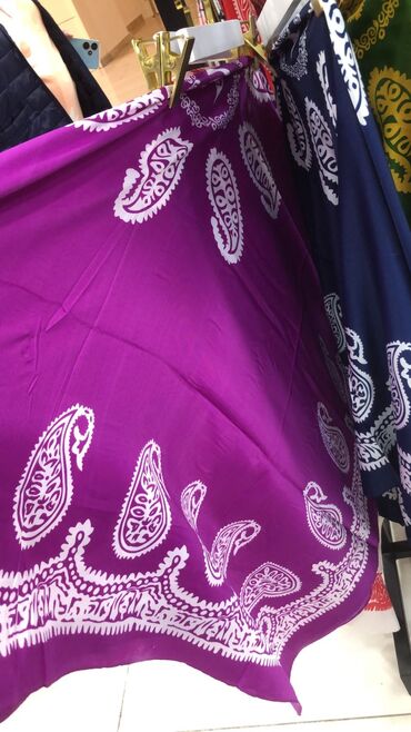 Çantalar: Kəlağayı təmiz ipək Baskal.90 AZN.turk malı 55 azn.qutularimiz var.5 — 11