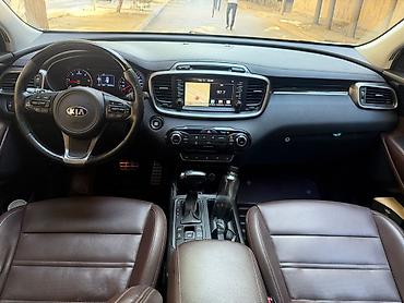 Kia: Kia Sorento: 2 л | 2015 г. Внедорожник — 6