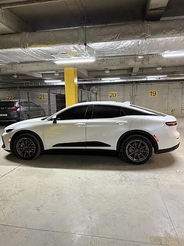 Toyota: Toyota Crown: 2023 г., 2.5 л, Автомат, Гибрид, Кроссовер — 5