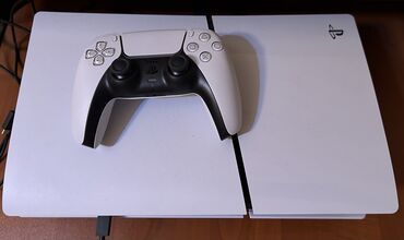 телефон флай нано 5: Playstation 5 satılır, 1 aydır alınıb, Yenidir,üstündə FC25 disk