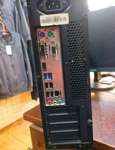 Настольные ПК и рабочие станции: Компьютер, ядер - 2, ОЗУ 8 ГБ, Игровой, Intel Core i3, Встроенная видеокарта, HDD — 4