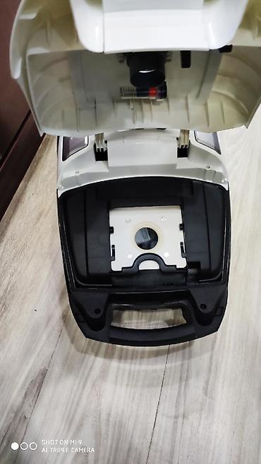 Məişət texnikası: Tozsoran Euromerss 2400 watt torbali model 4,5 m kabel uzunlugu 4 litr — 4