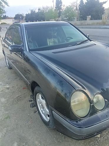 wam disk: Mercedes-Benz E 220: 2.2 l | 2001 il Sedan — 3