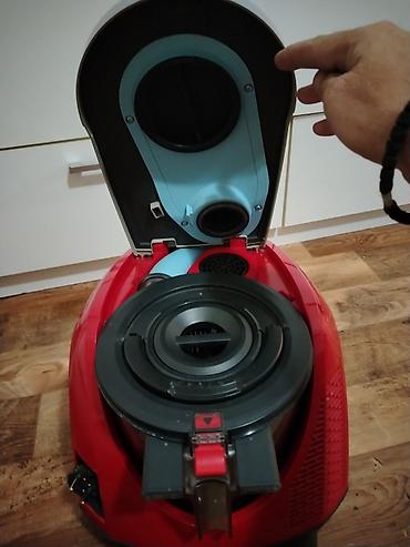 Klasični usisivači: Usisivac BOSCH ZOO je u dobrom stanju sa sitnim tragovima koristenja — 13