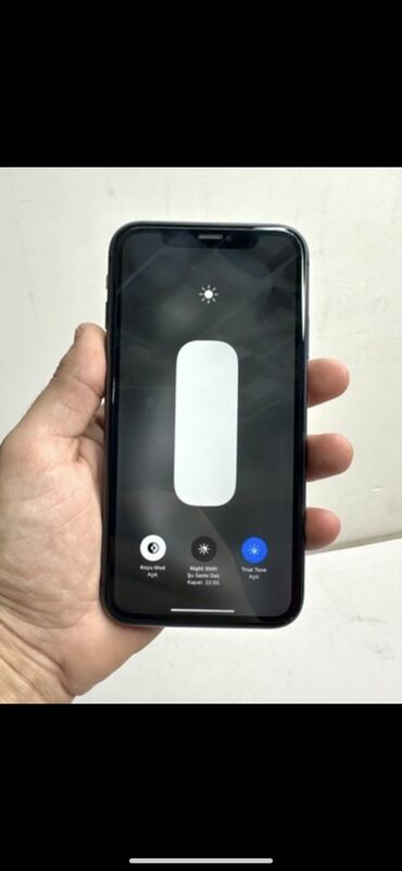 yadaş karti: IPhone 11, 64 GB, Black Titanium, Barmaq izi, Simsiz şarj, Face ID
